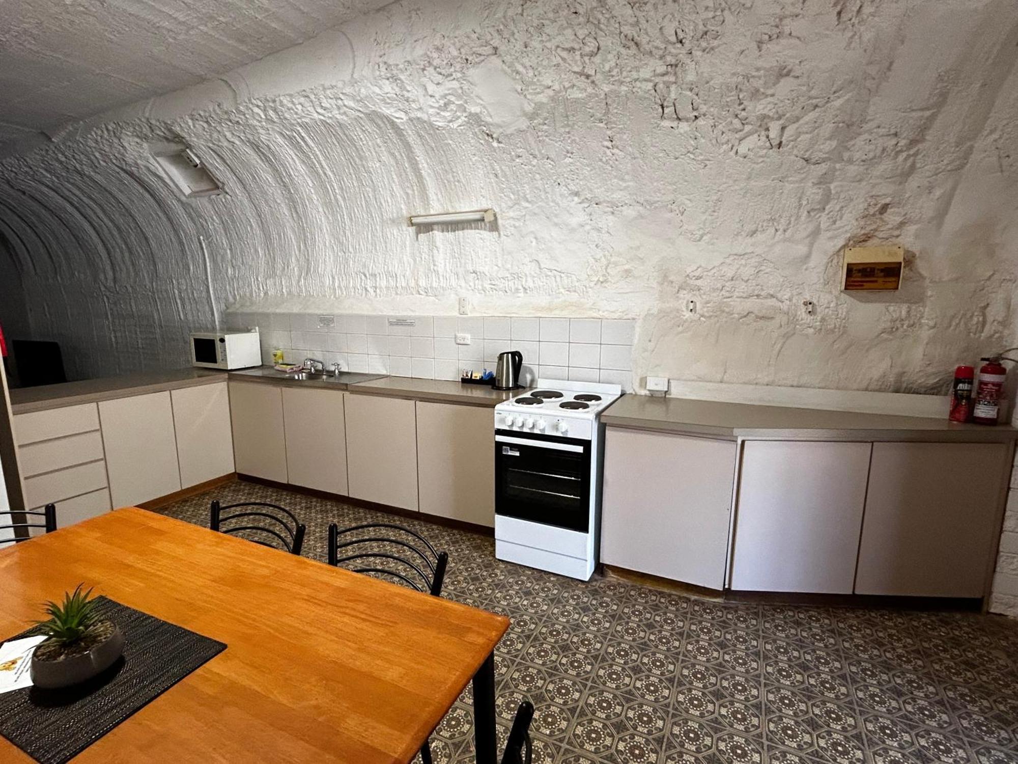 Desert View Apartments Coober Pedy Kültér fotó